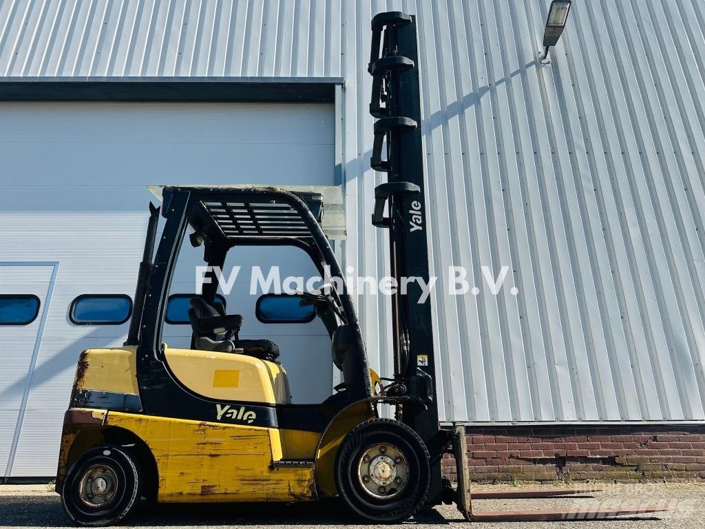Yale GDP 25 VX Diesel heftrucks