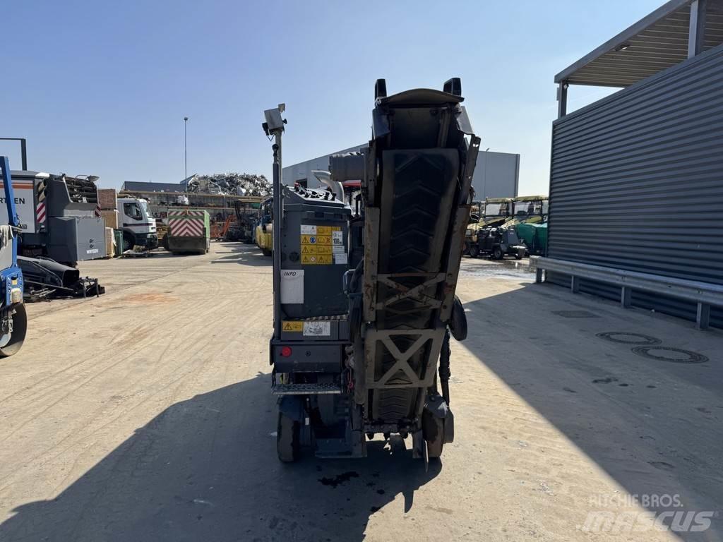 Wirtgen W 35 RI Asphaltfräsen