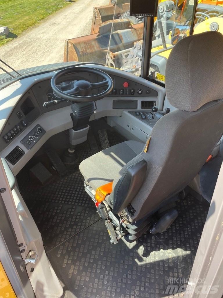 Volvo A30G Dumper - Knickgelenk