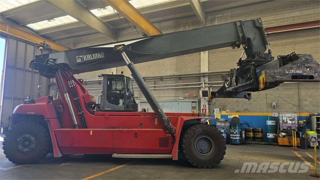 Kalmar DRG450-65S5 Reach-Stacker