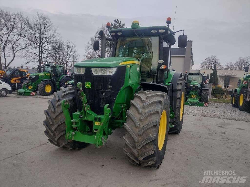 John Deere 7210 R Traktoren