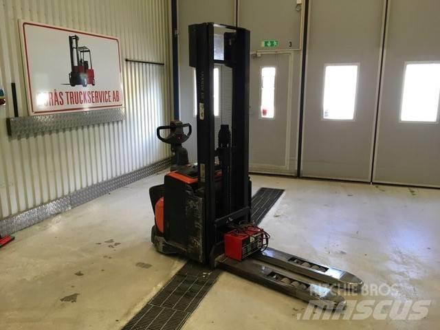 Toyota SWE 120 L Deichselstapler