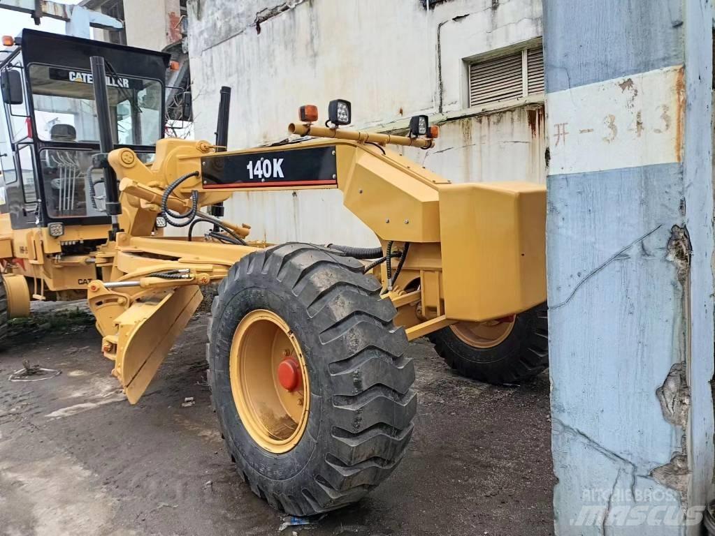 CAT 140 H Grader