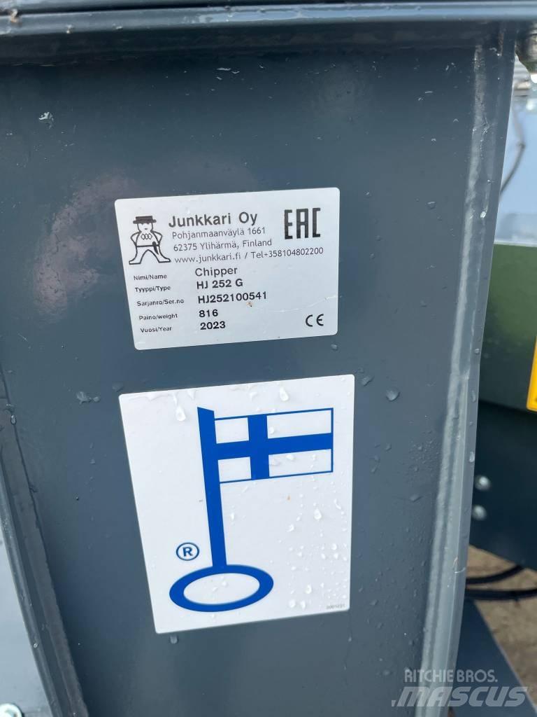 Junkkari HJ 252 G Holzhäcksler