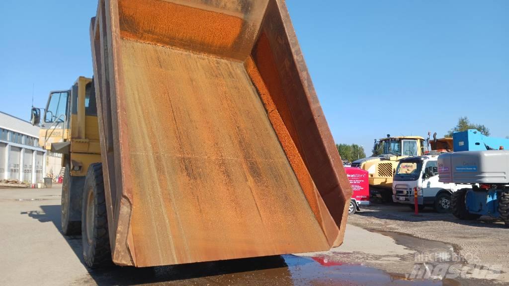 Komatsu 405 Dumper - Starr
