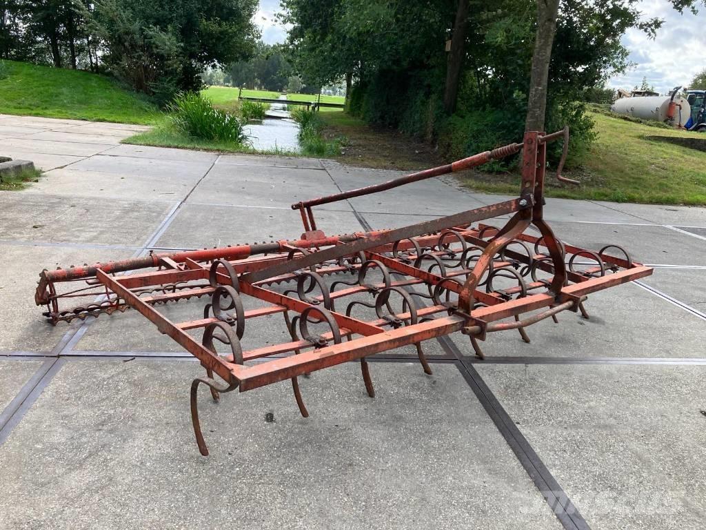 Kongskilde triltand Grubber