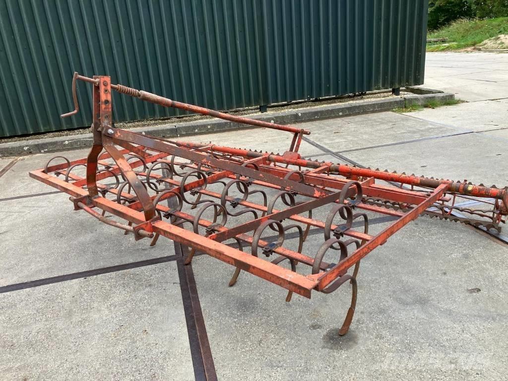 Kongskilde triltand Grubber