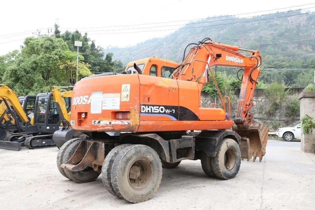 Doosan DH 150 W-7 Mobilbagger