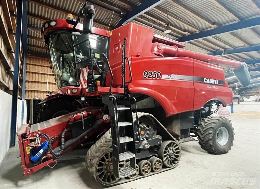 Case IH 9230 Mähdrescher