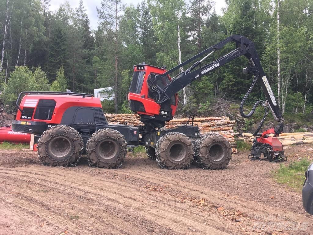 Komatsu 931 XC Harvester