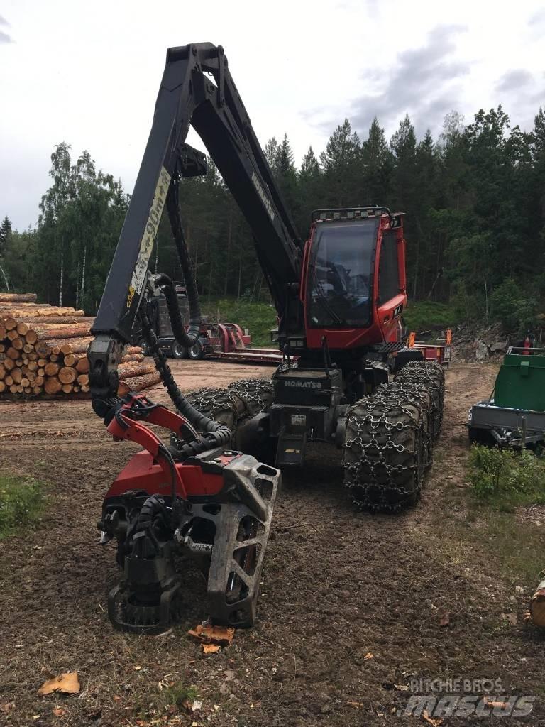 Komatsu 931 XC Harvester