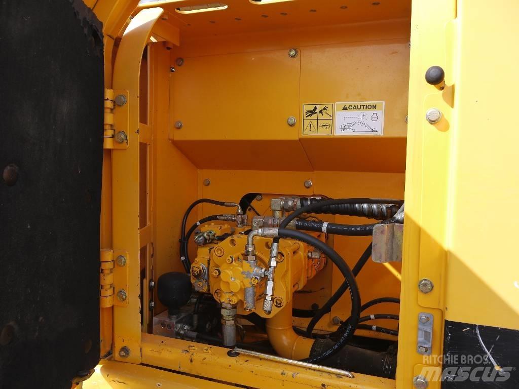 Hyundai R 140 LC-7 Raupenbagger