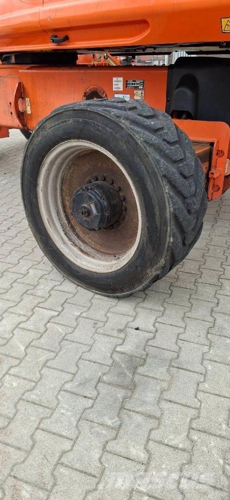 JLG 1350SJPG Teleskopbühnen