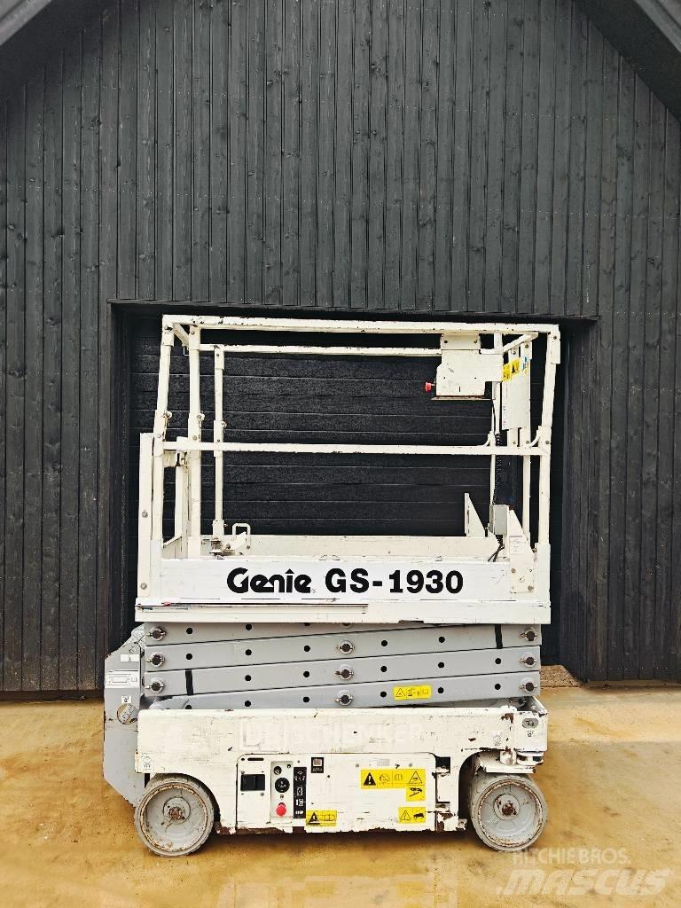 Genie 1930es Scheren-Arbeitsbühnen