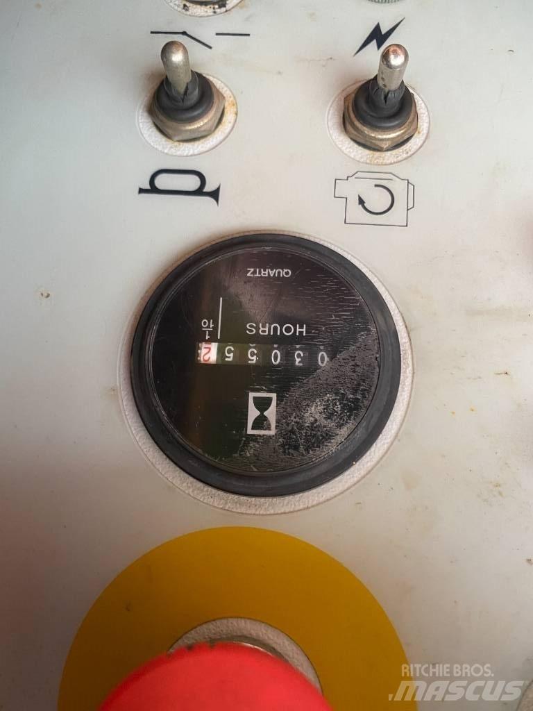 HAB T 16 JD4WD Teleskopbühnen