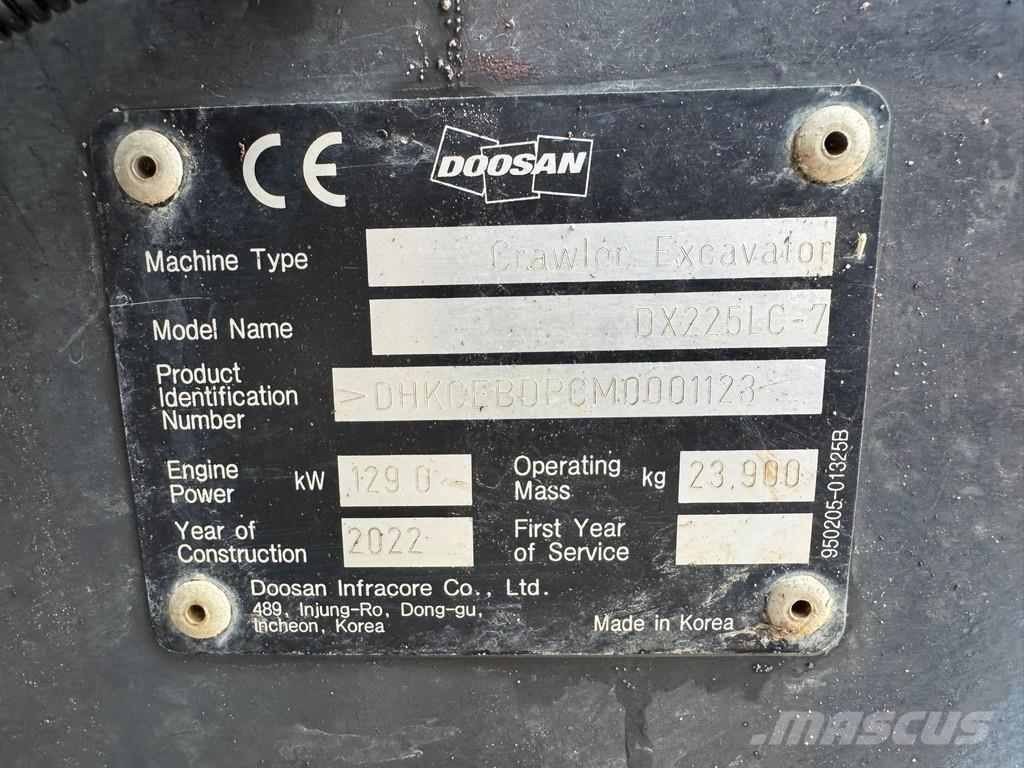 Doosan DX225LC-7 Spezialbagger