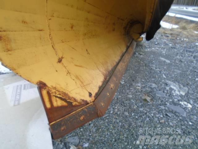  SNOW PLOW 162'' Frontladerzubehör