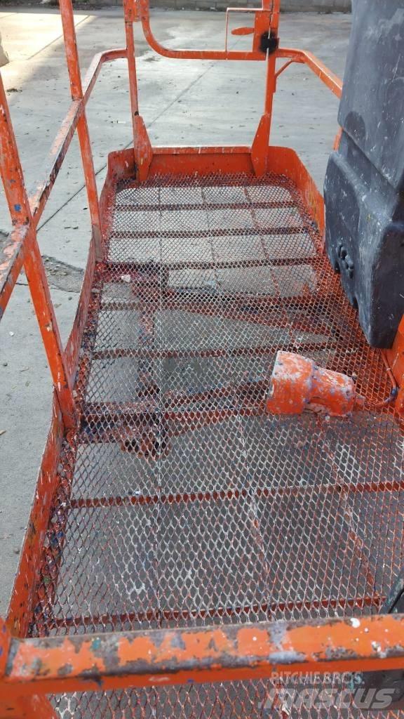 JLG 860 SJ Teleskopbühnen