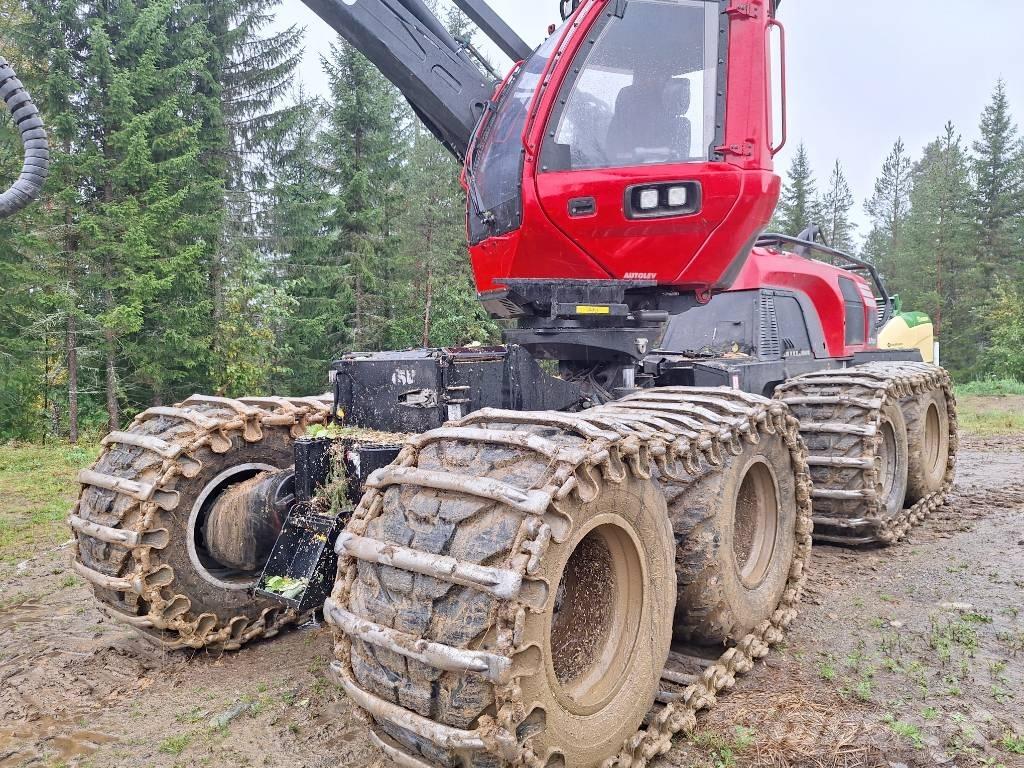 Komatsu 931XC Harvester