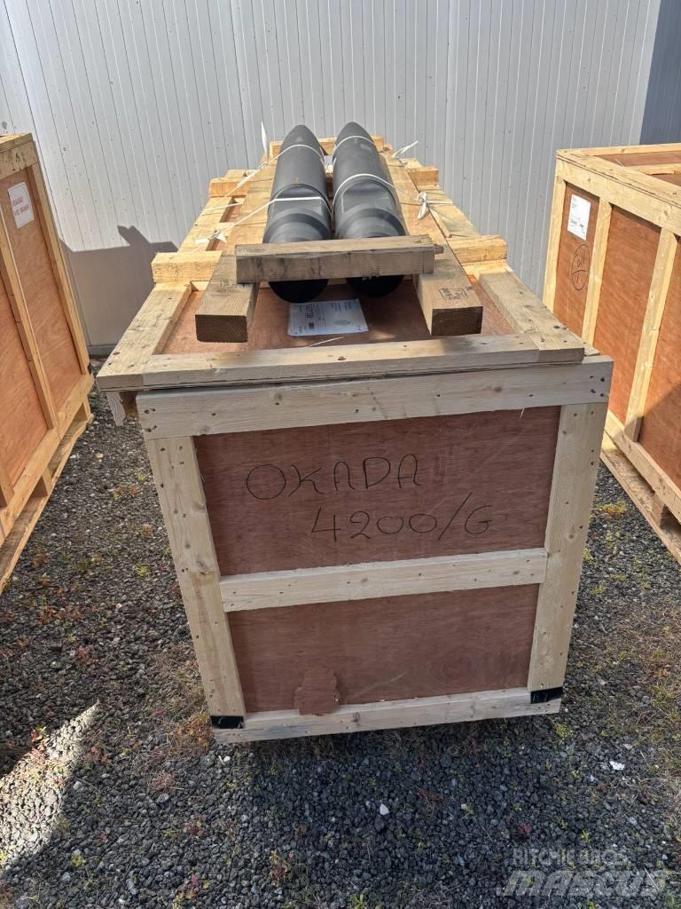 Okada 4200/GFXF Hammer / Brecher