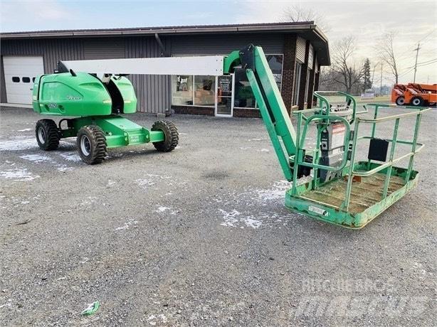 JLG 460 SJ Teleskopbühnen