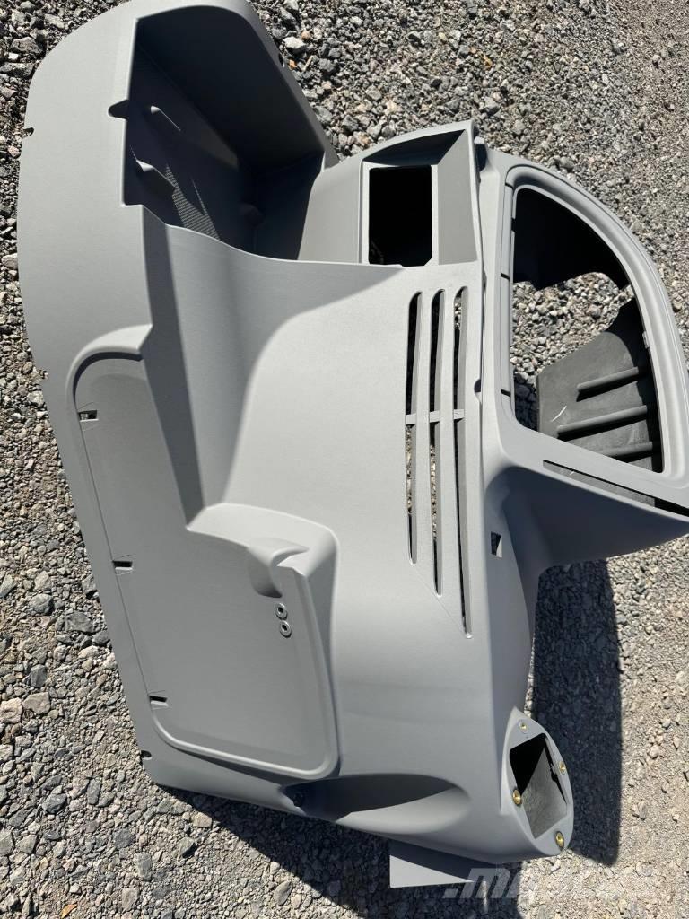 JCB 3 CX Side Panel Kabinen