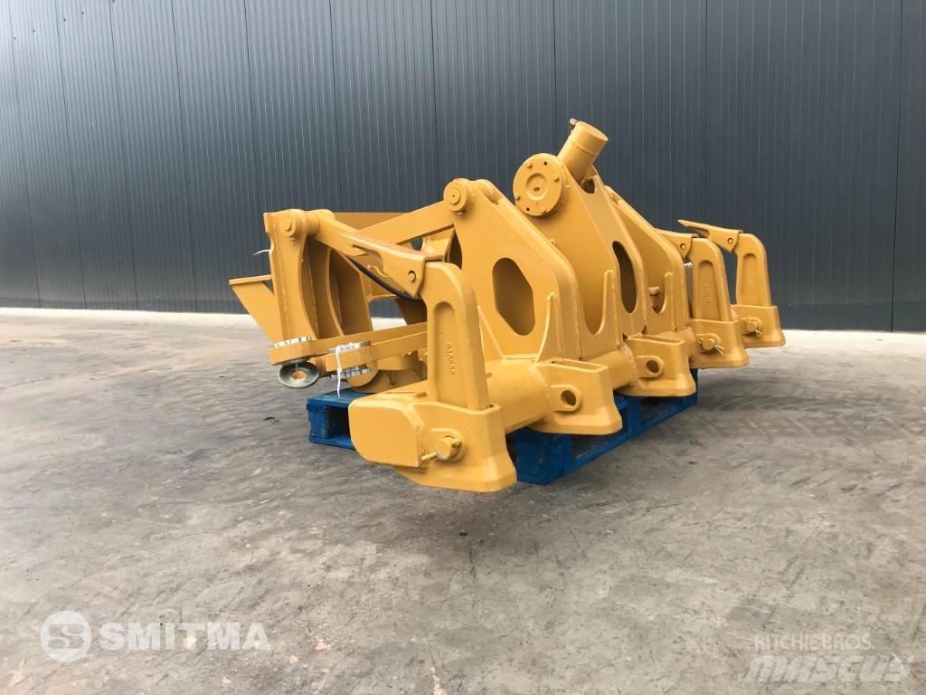 CAT 140M3 Aufreisser