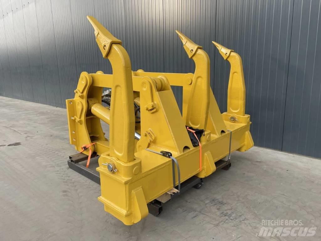 Komatsu D85 Aufreisser