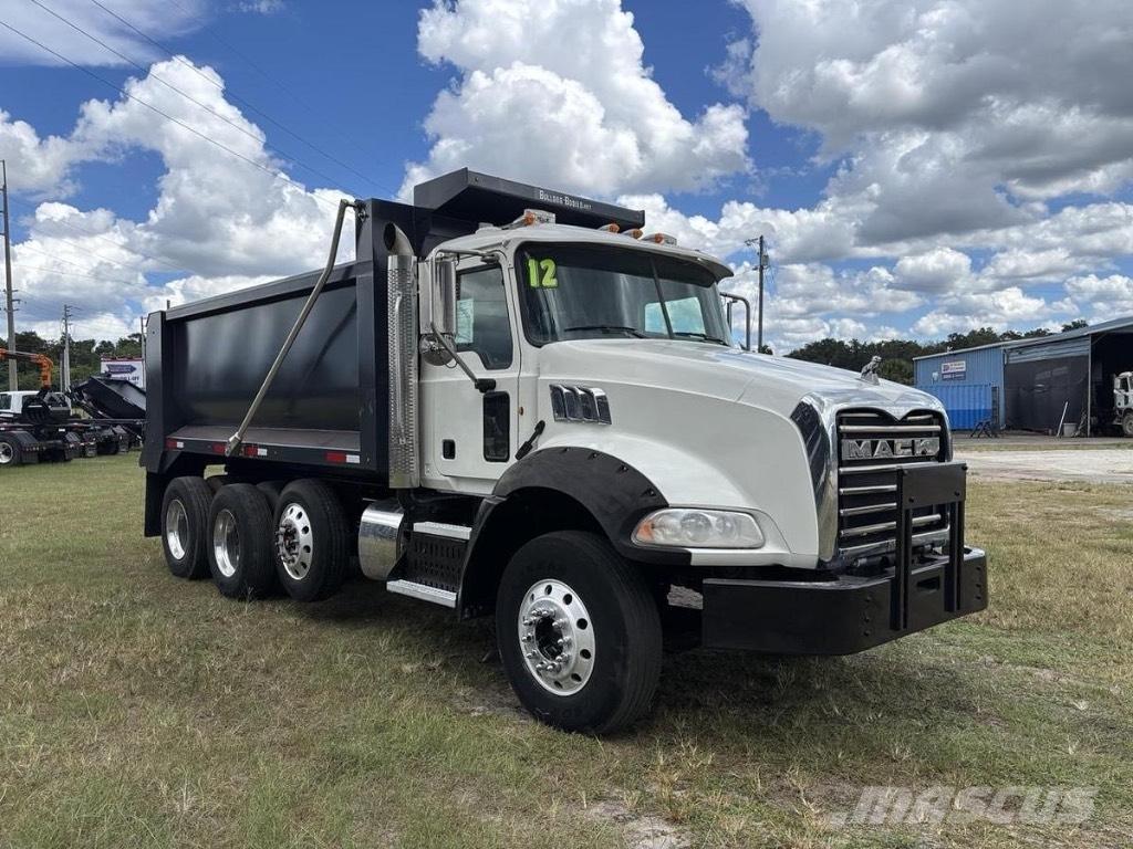 Mack GRANITE GU813 Kipper
