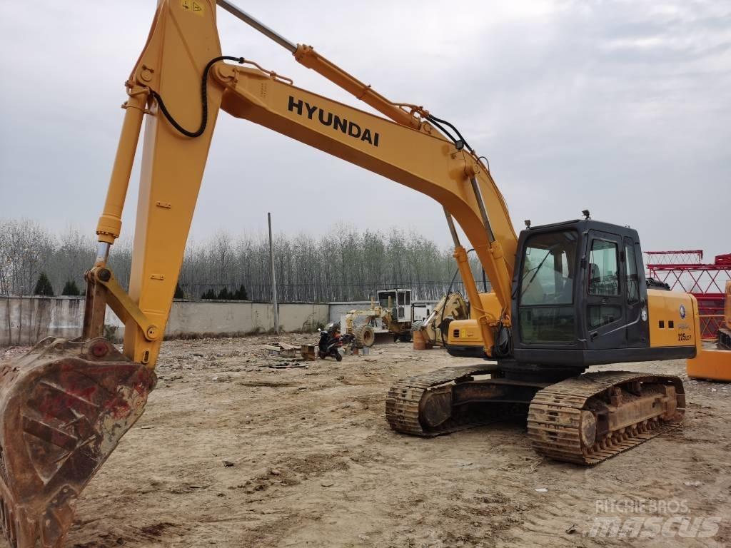 Hyundai R225LC-7 Raupenbagger
