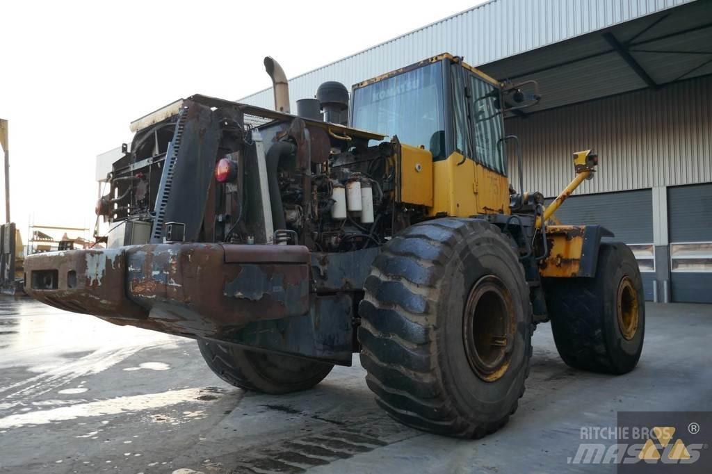 Komatsu WA470-6 Radlader