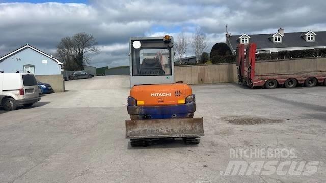 Hitachi EX 30 Minibagger < 7t