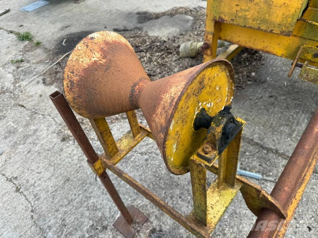  Cundy Peeler Holzhäcksler