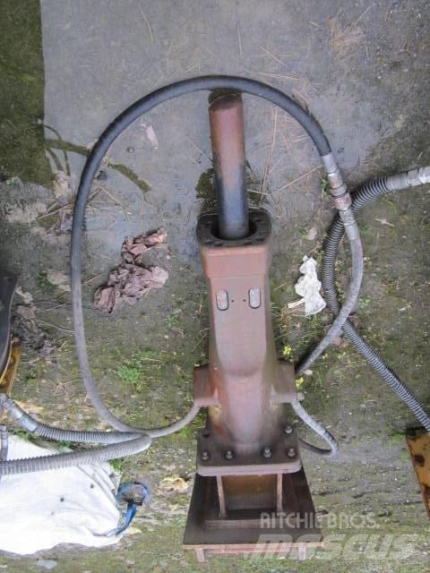 Atlas Copco SB 702 Hammer / Brecher