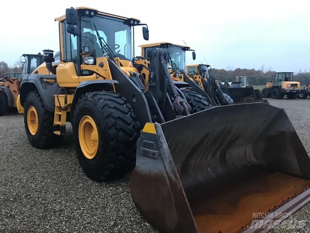 Volvo L120H Radlader