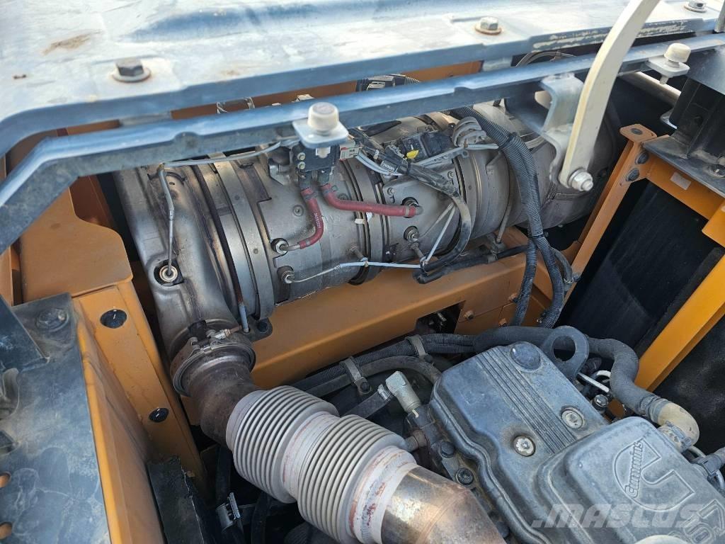 Hyundai HX320A Raupenbagger