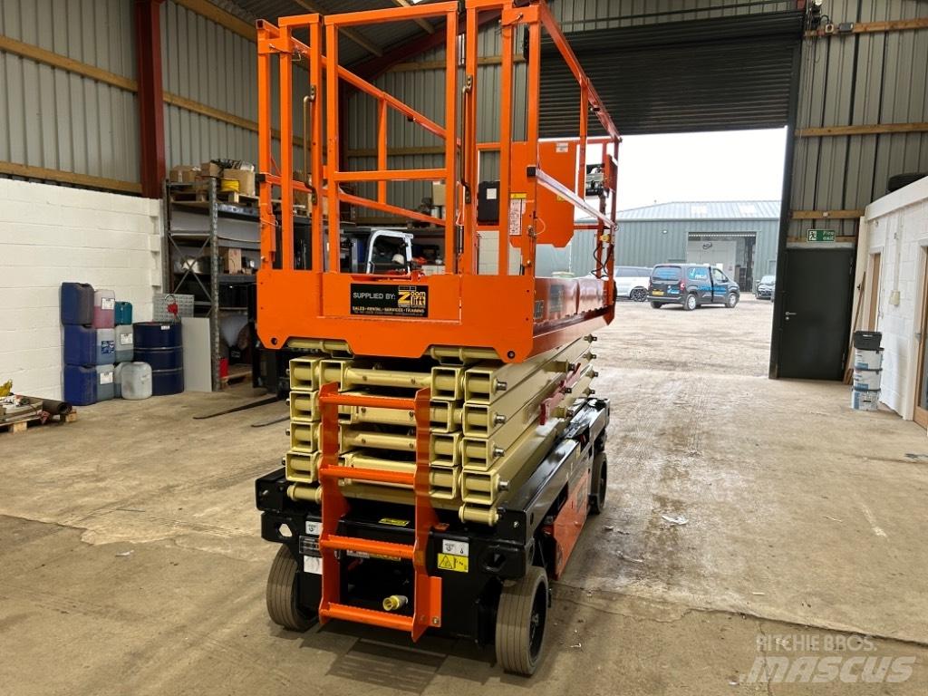 JLG 4045R Scheren-Arbeitsbühnen