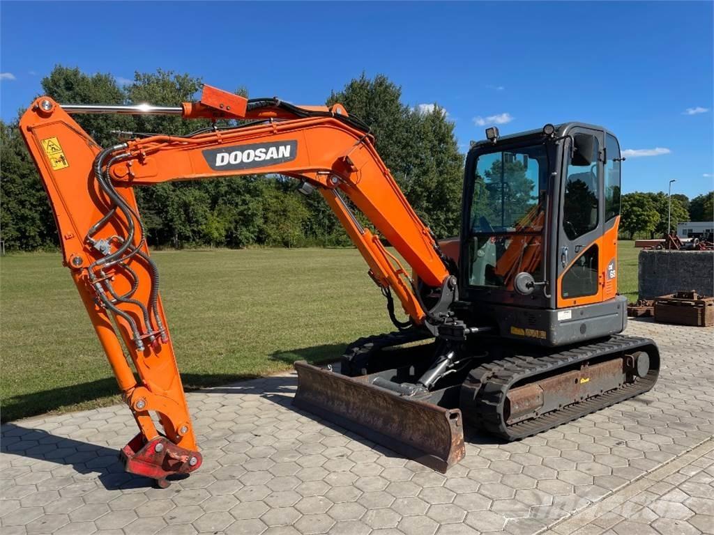 Doosan DX63-3 Sonstige Landmaschinen