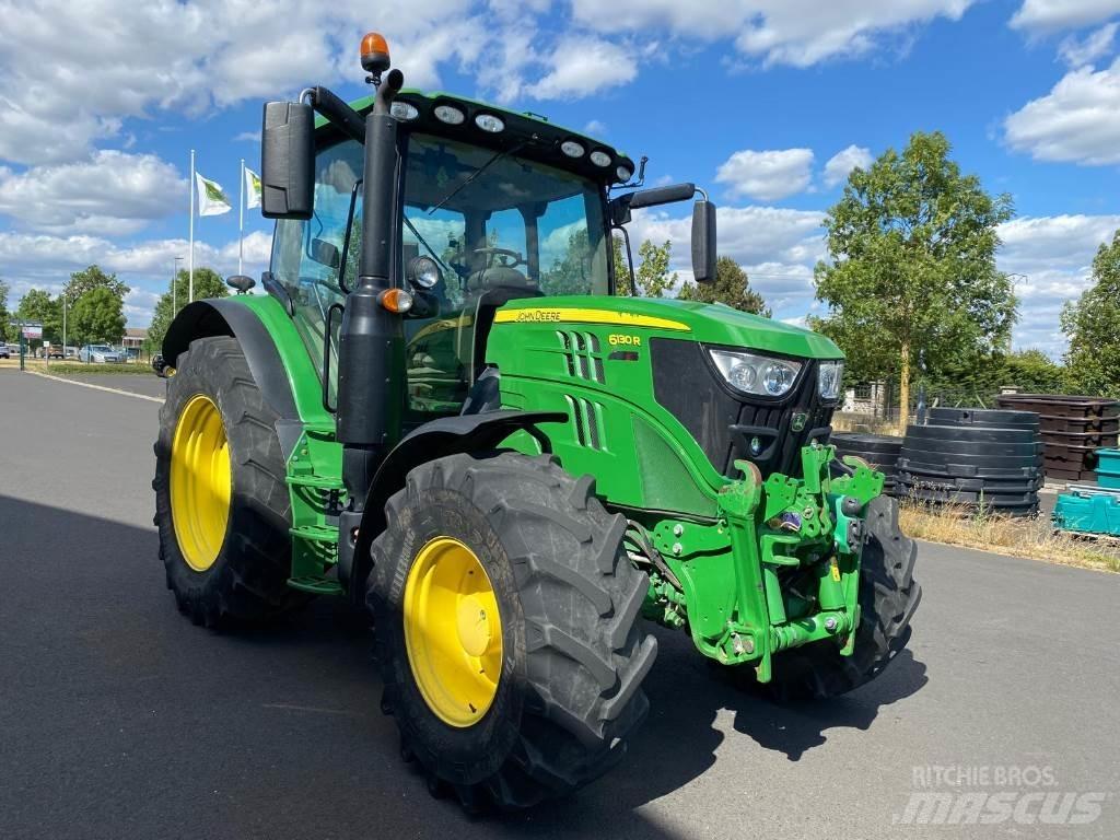 John Deere 6130 R Traktoren