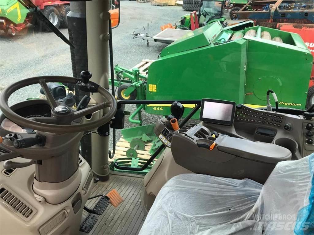 John Deere 6210R Traktoren