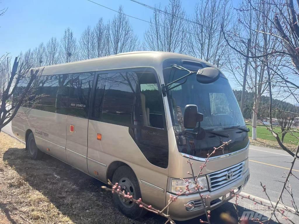 Toyota Coaster Überlandbusse