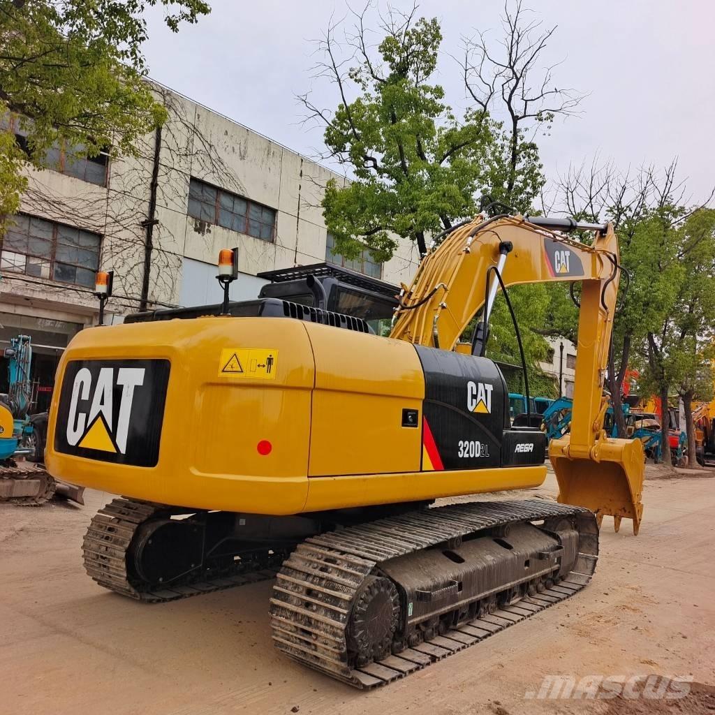 CAT 320 D2L Raupenbagger