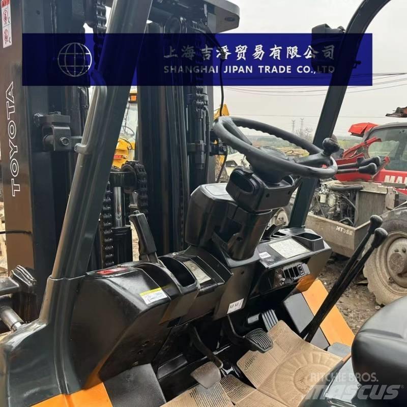 Toyota 5 ton Diesel heftrucks