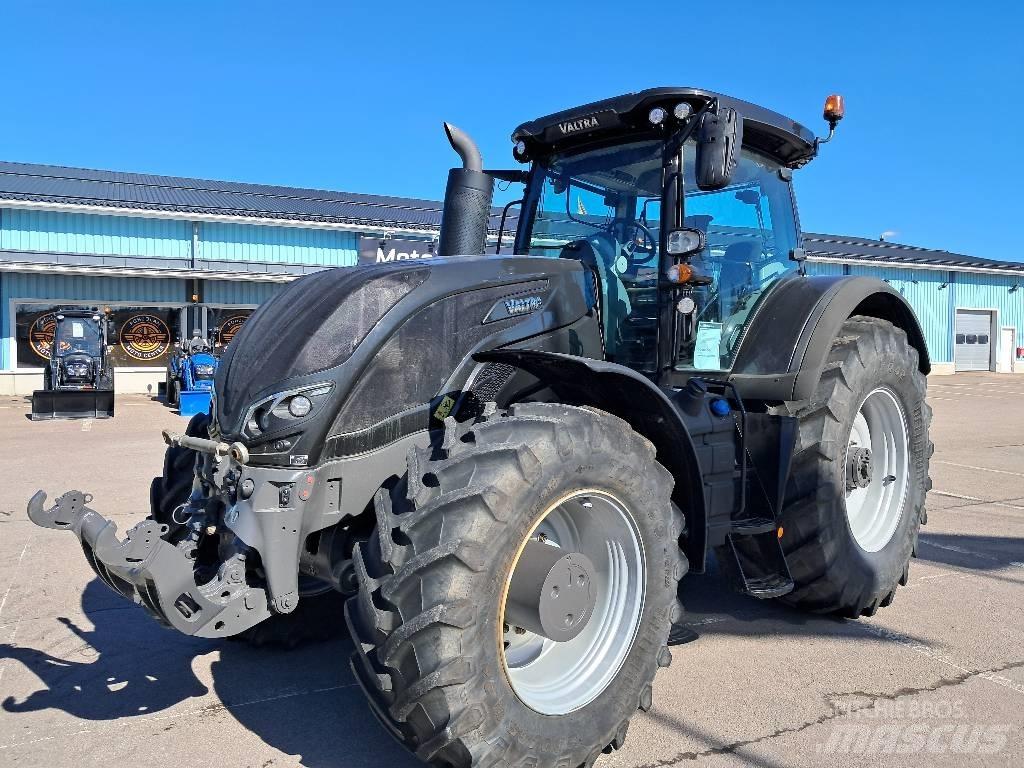 Valtra S 374 Traktoren