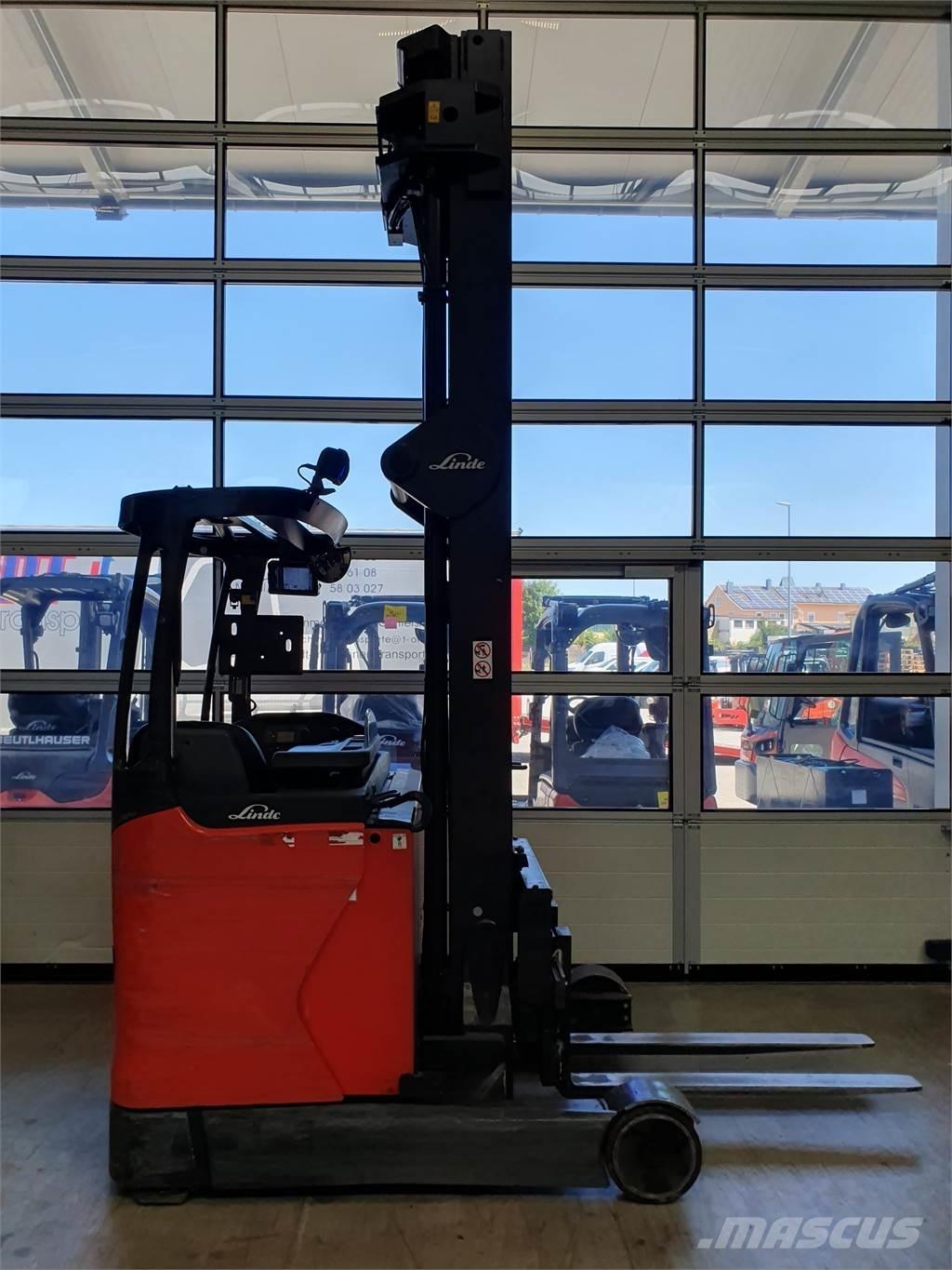 Linde R16HD Schubmaststapler