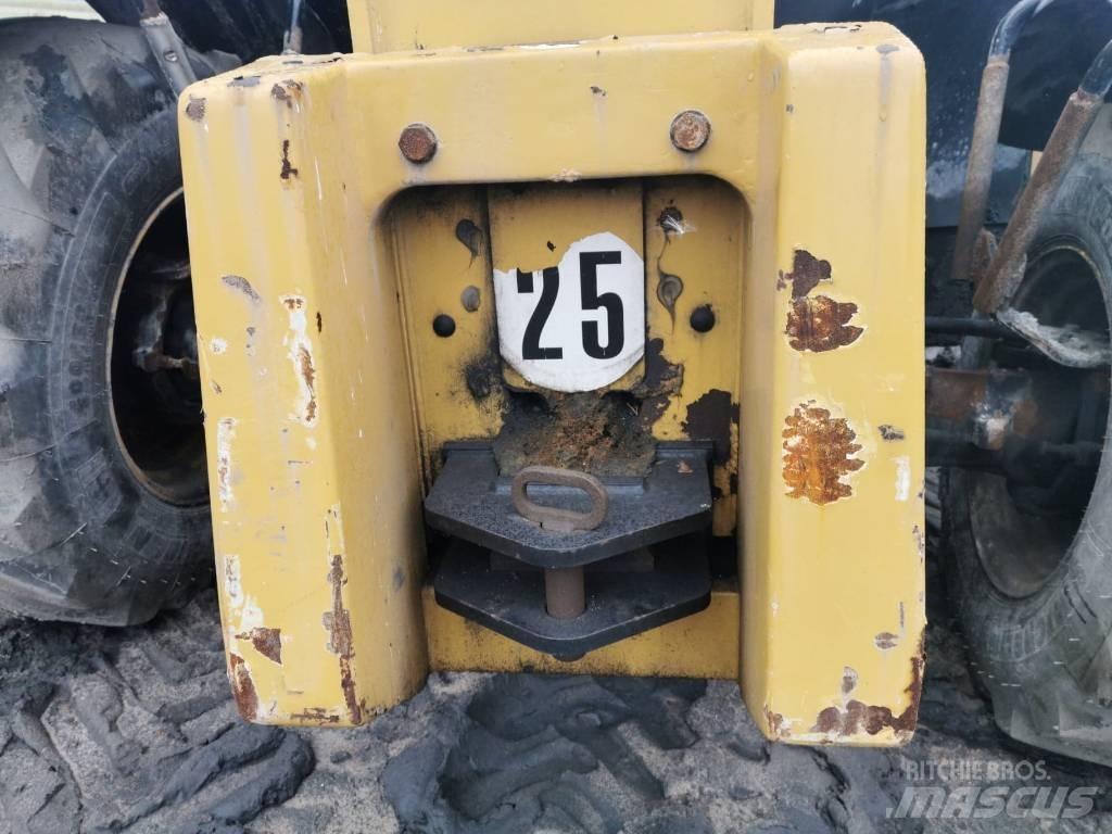 CAT TH 407 2013r Teleskoplader