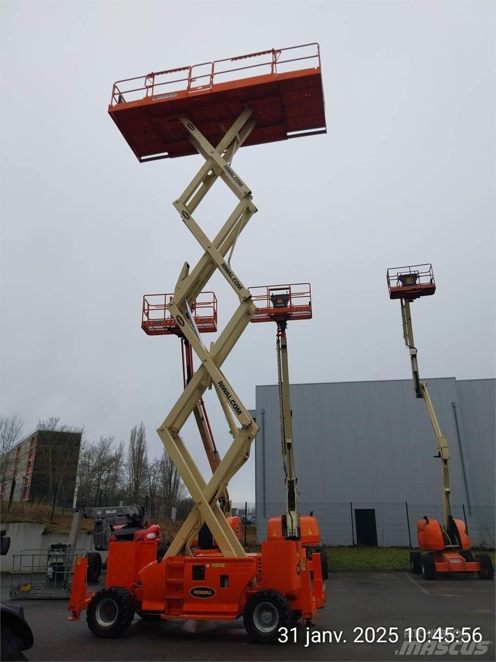 JLG 4394RT Scheren-Arbeitsbühnen