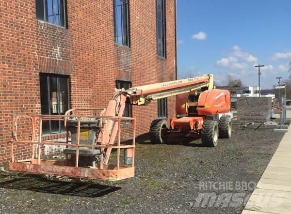JLG 860 SJ Teleskopbühnen