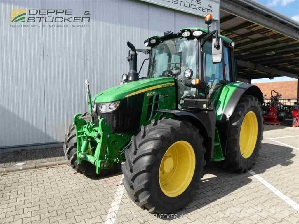 John Deere 6120M Traktoren