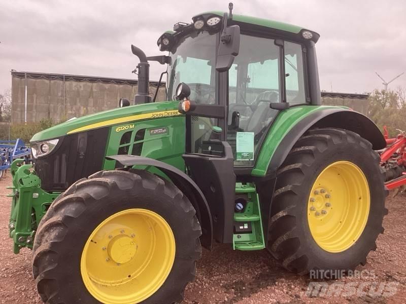John Deere 6120M Traktoren